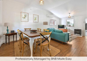 Autumn Leaf Cottage - Close to CBD, Heritage Charm